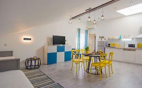 Apartments Mihael