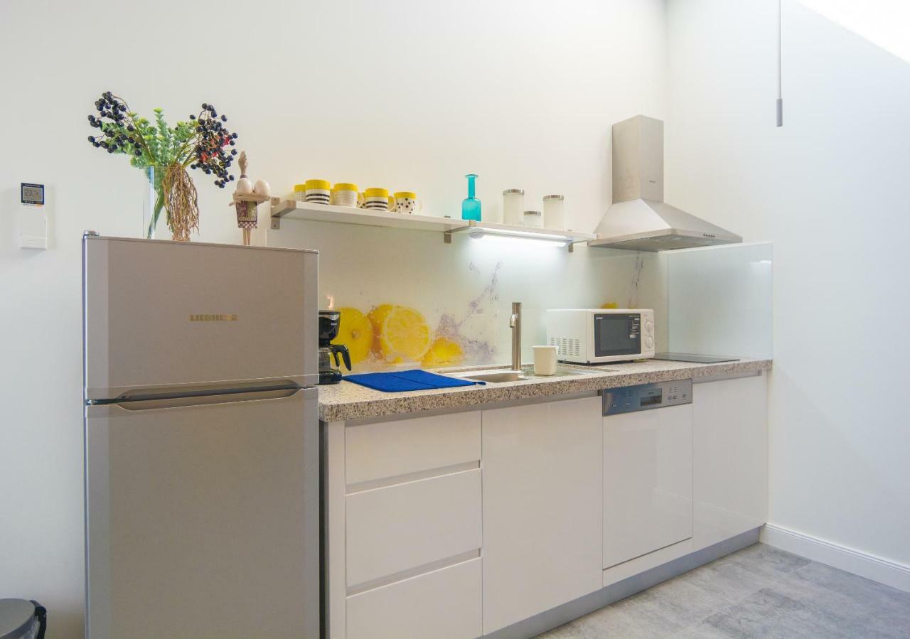 Apartments Mihael Nin Zewnętrze zdjęcie