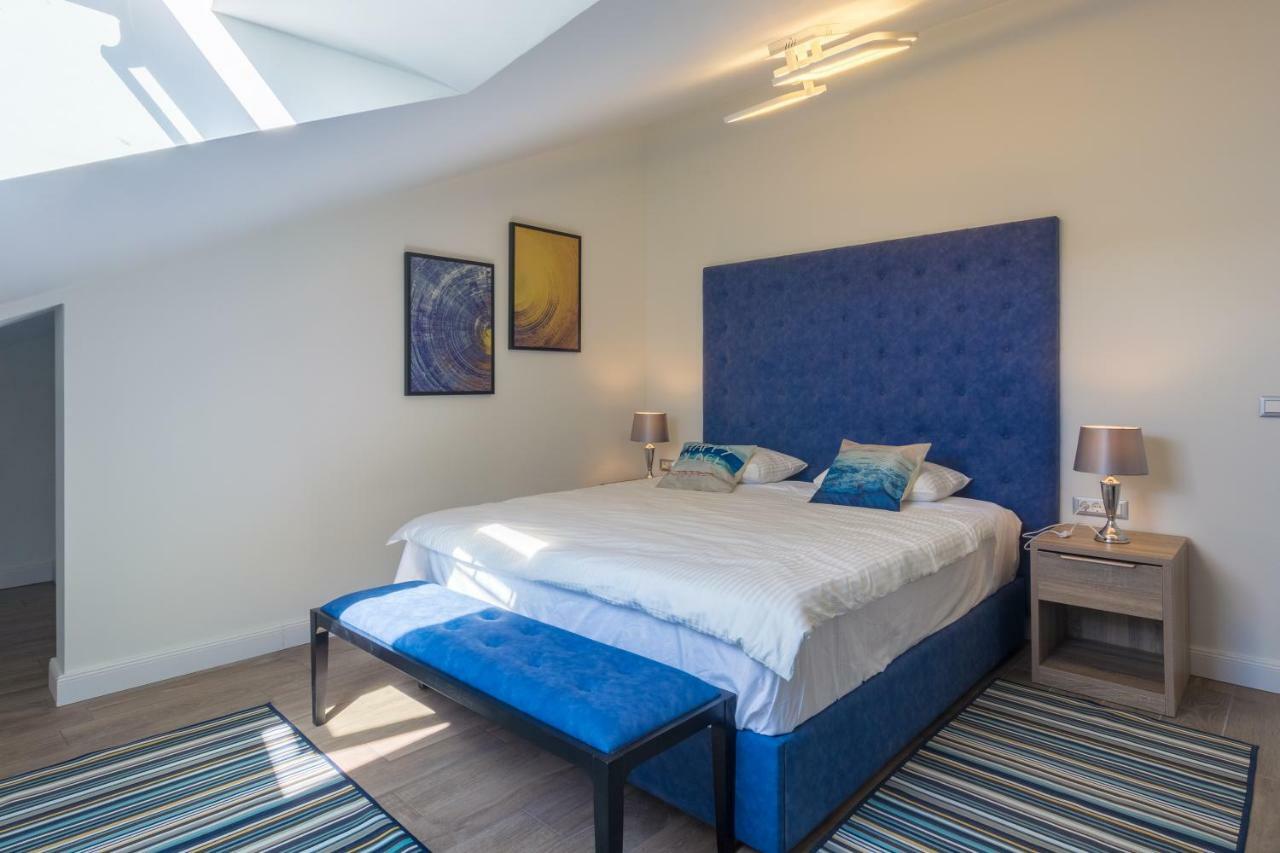 Apartments Mihael Nin Zewnętrze zdjęcie